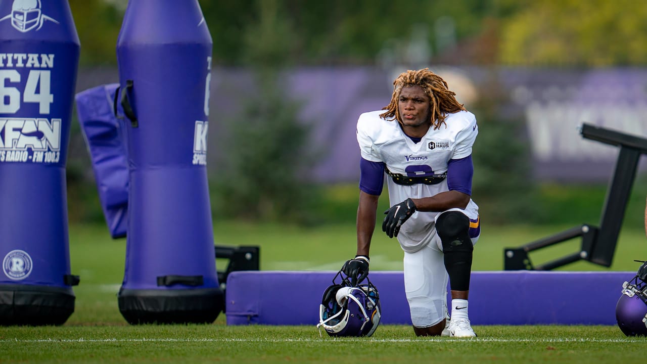 Vikings injury updates: Garrett Bradbury, Lewis Cine, more