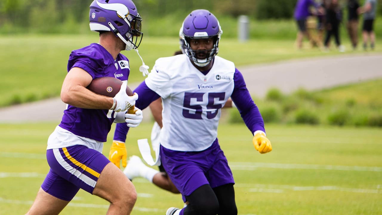 Za'Darius Smith Still Putting in Work, Away from the Vikings 