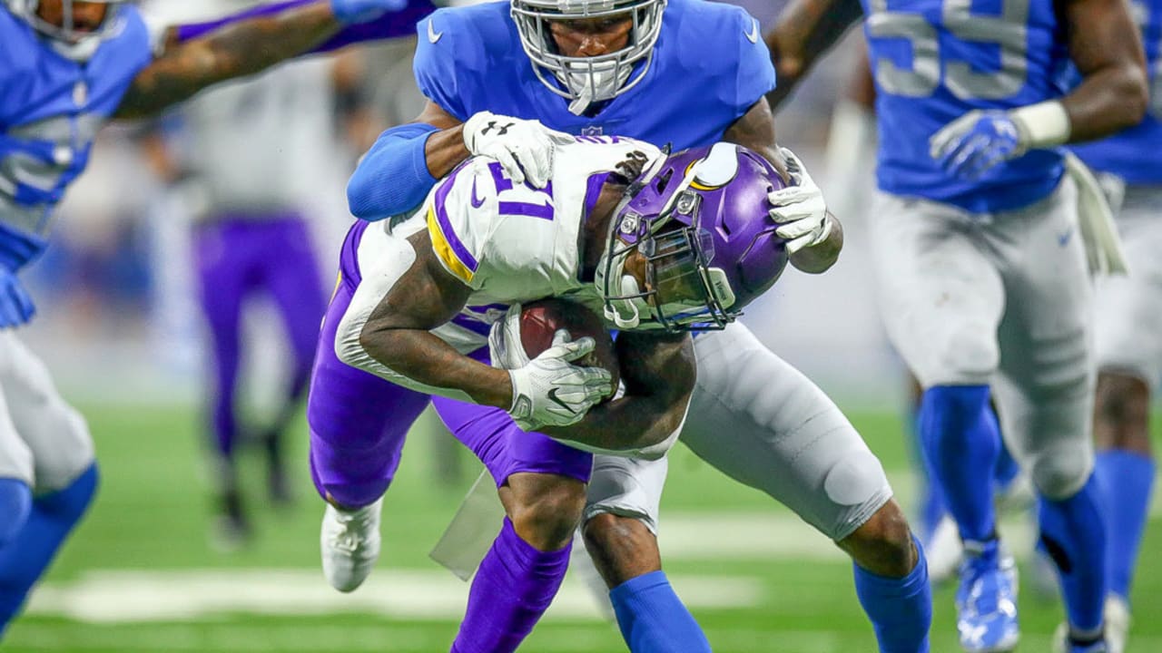 Minnesota Vikings running back Latavius Murray (25) rushes during the first  half of an NFL football game against the Detroit Lions, Thursday, Nov. 23,  2017, in Detroit. (Rick Osentoski/AP)