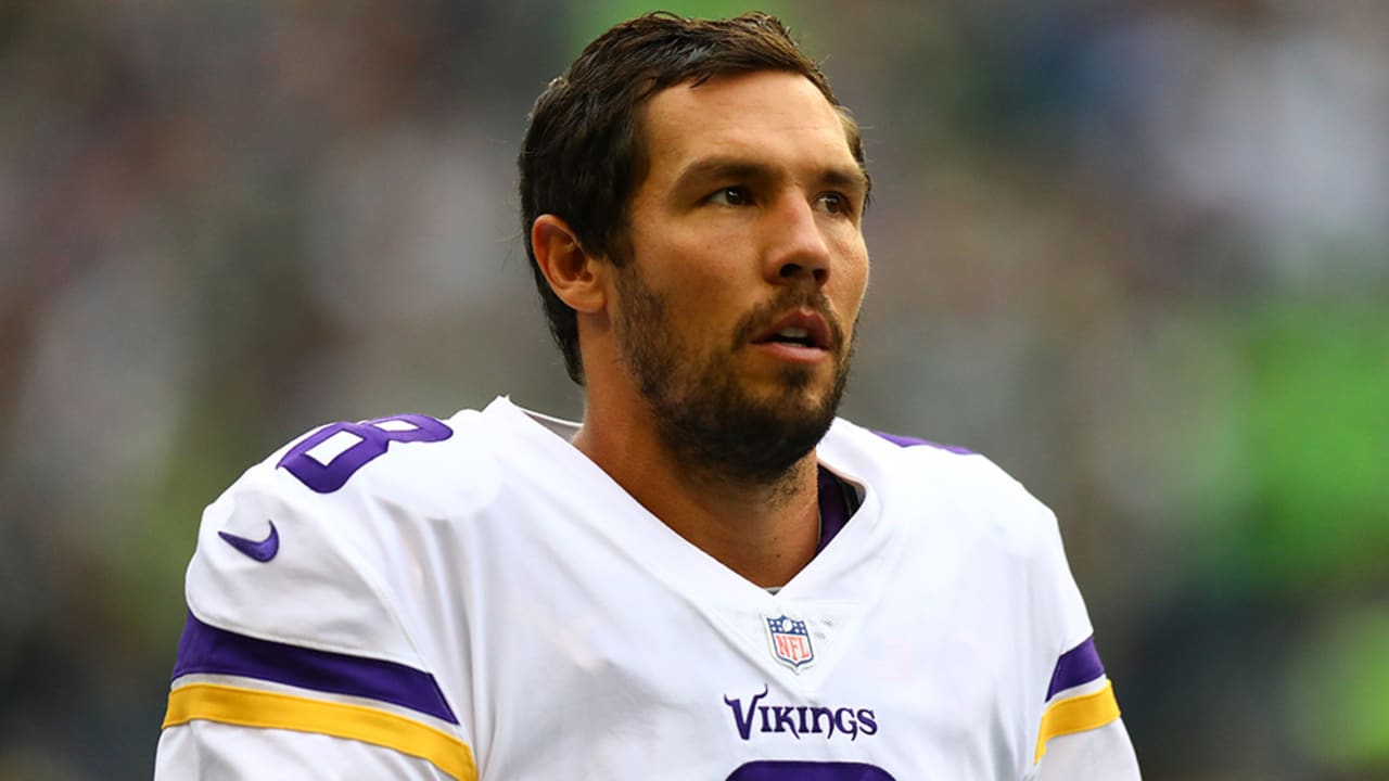 sam bradford vikings shirt