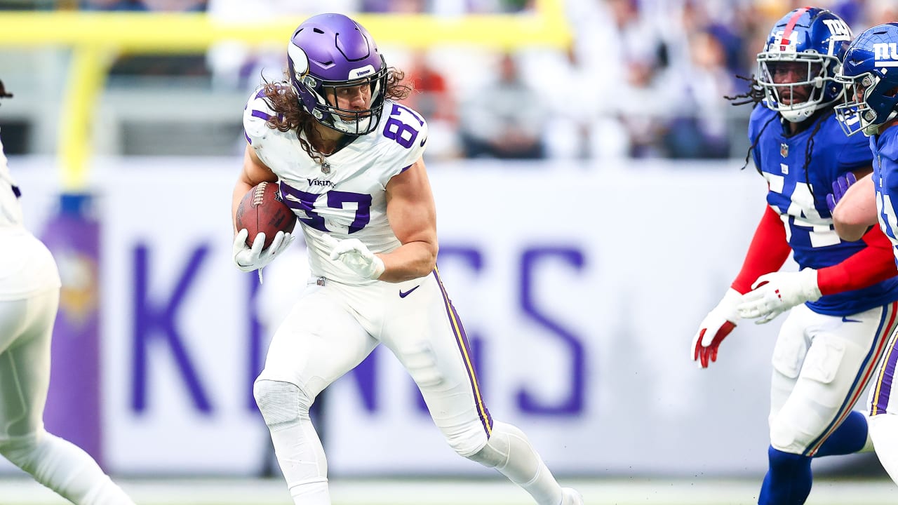 T.J. Hockenson makes immediate impact in Vikings' win – Twin Cities