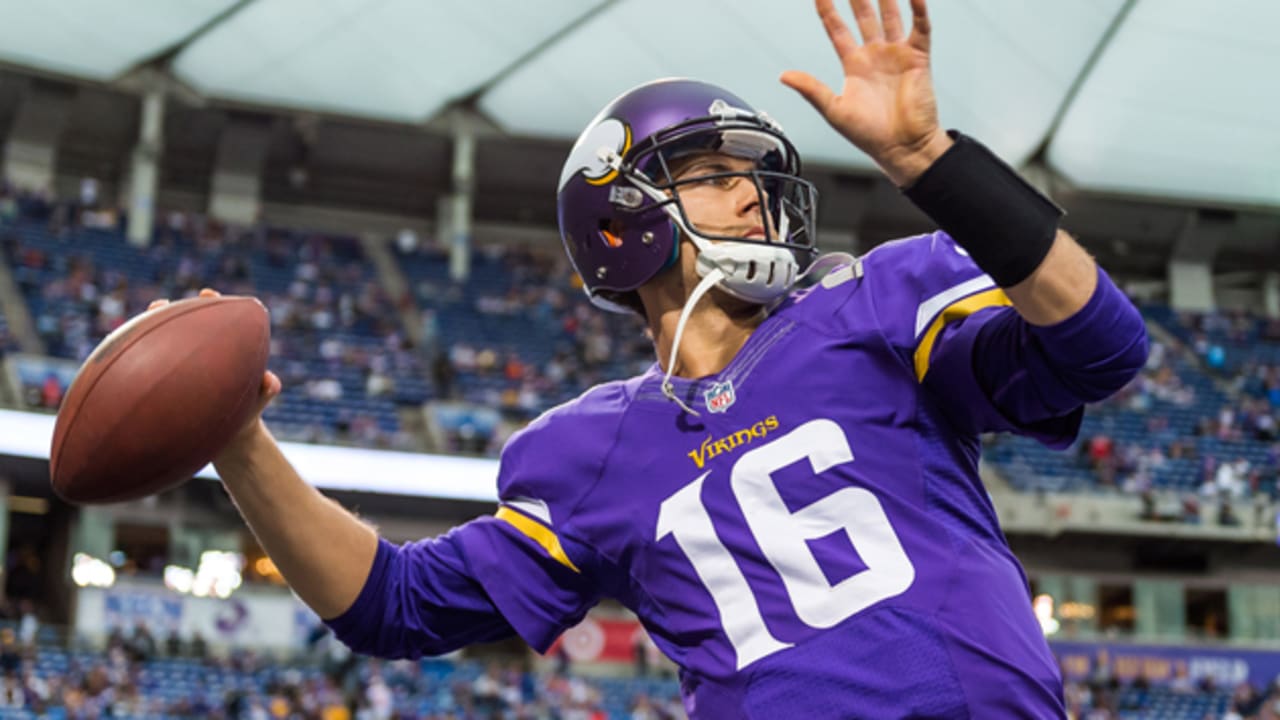 NFL: Teddy Bridgewater set to start with Matt Cassel's season over