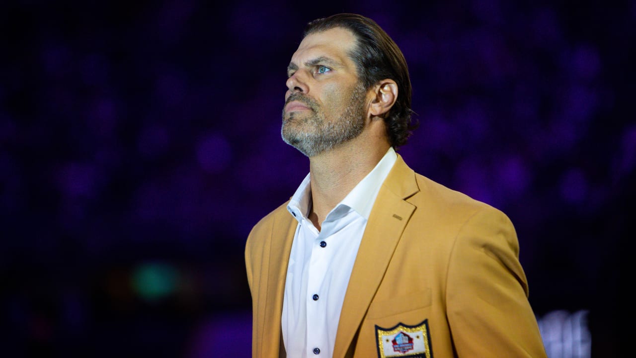 Steve Hutchinson: A Difference Maker