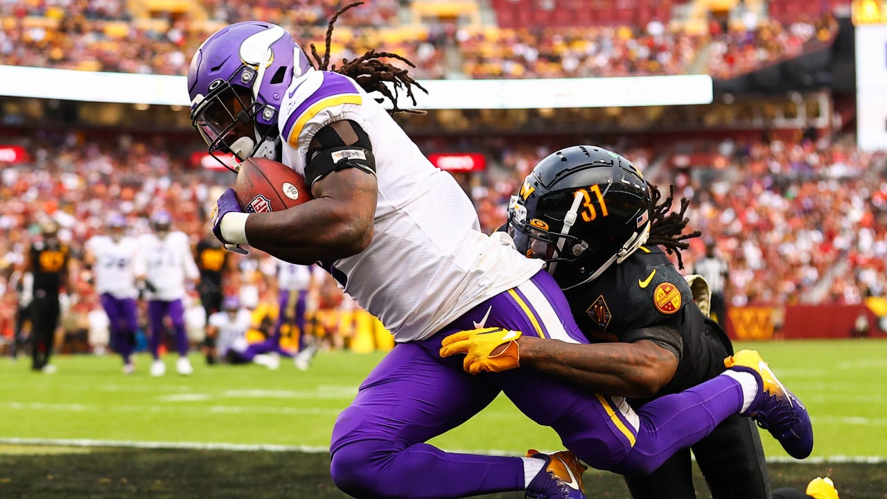 With touchdown in reach, Dalvin Cook put on the brakes to help