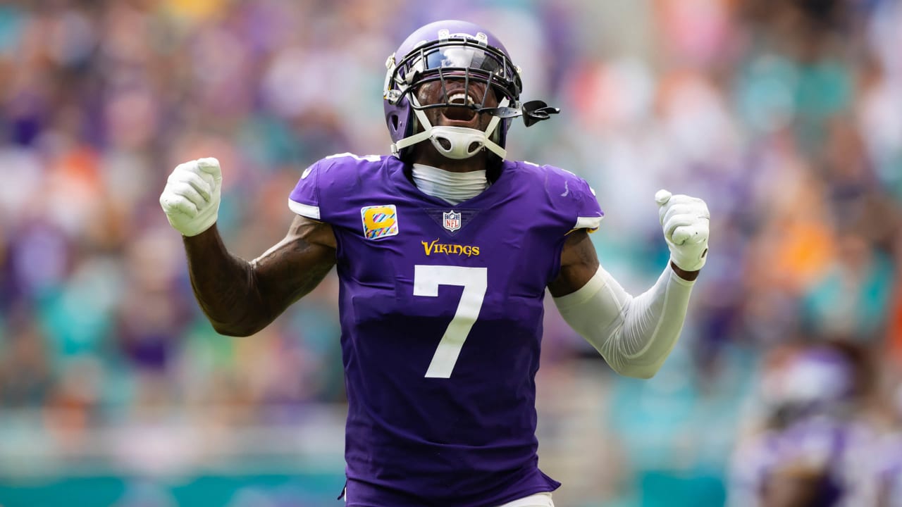 Minnesota Vikings cornerback Patrick Peterson (7) in action during an NFL  football game against the Chicago Bears, Sunday, Jan. 9, 2022 in  Minneapolis. Minnesota won 31-17. (AP Photo/Stacy Bengs Stock Photo - Alamy