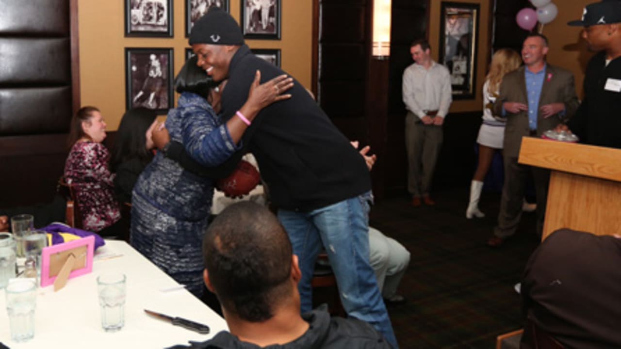 Vikings Help Host Crucial Catch Luncheon