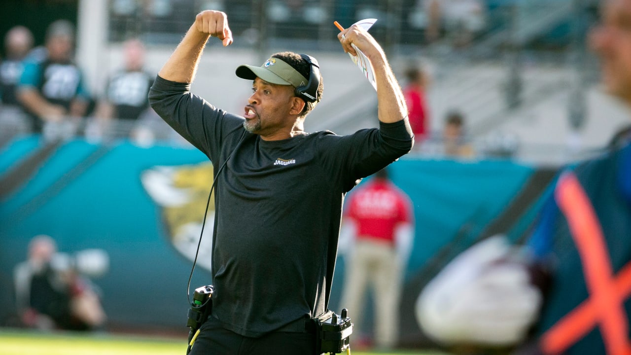 Jacksonville Jaguars hire Keenan McCardell as receivers coach 