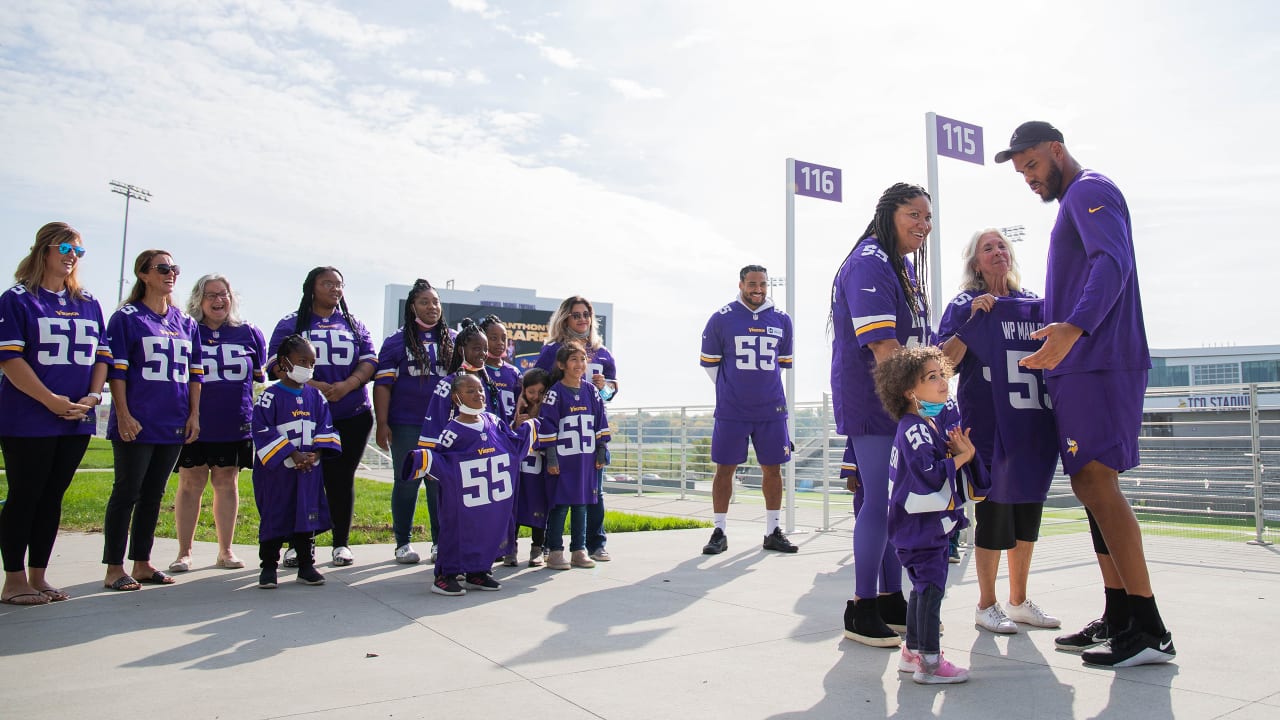 Preschool students show fan pride at Raiders Jersey Day