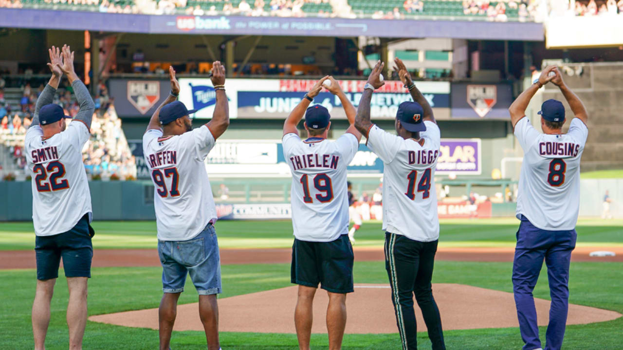 SKOL Night  Minnesota Twins