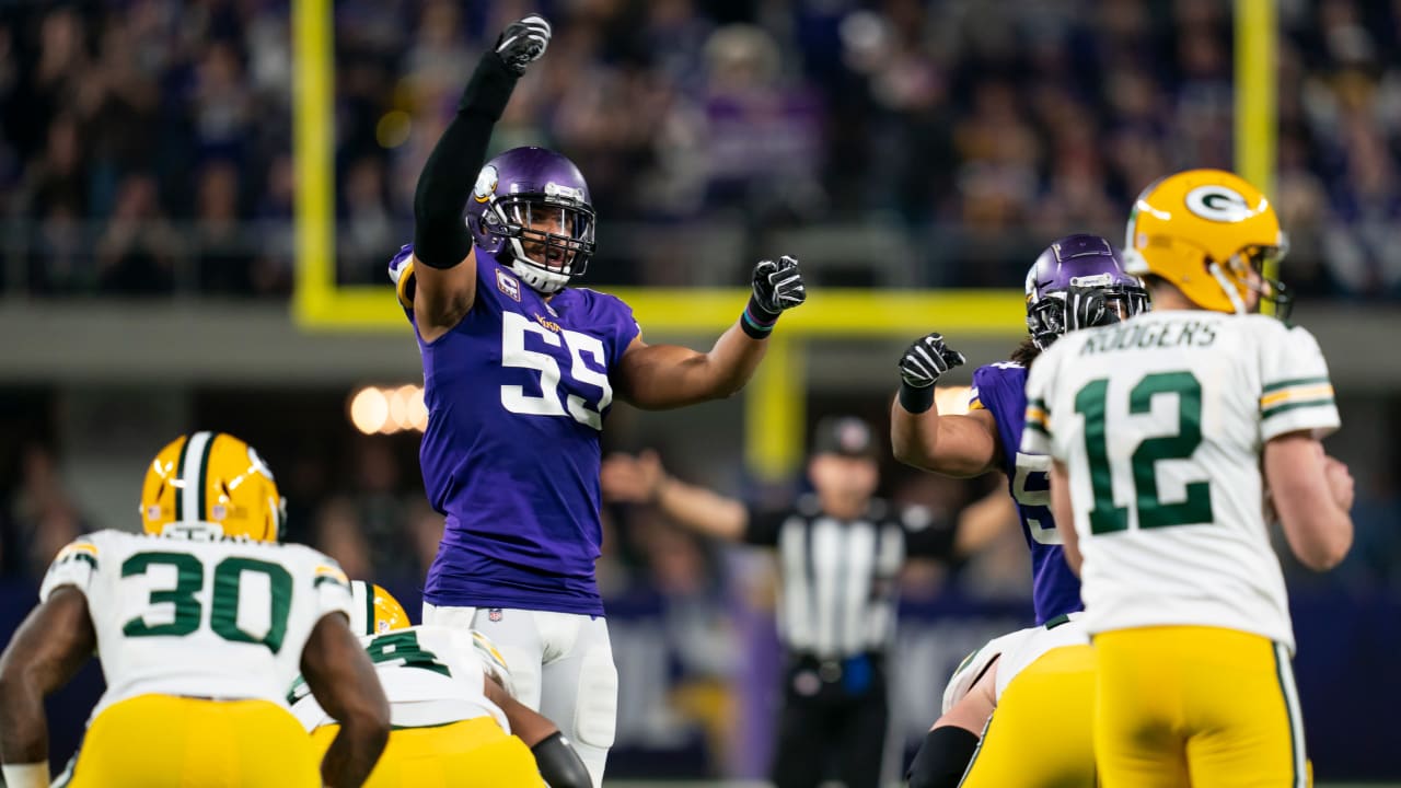 NFC North: Minnesota Vikings, Green Bay Packers tie, 29-29