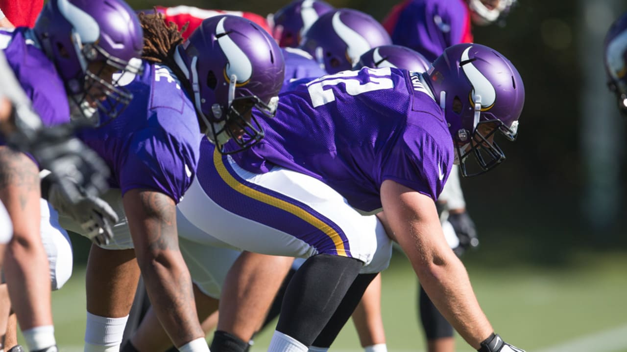 5 Things to Know About Vikings Trade Acquisition Nick Easton