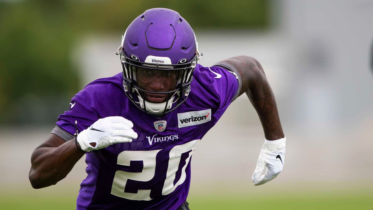 Minnesota Vikings cornerback Jeff Gladney (20) looks on in the