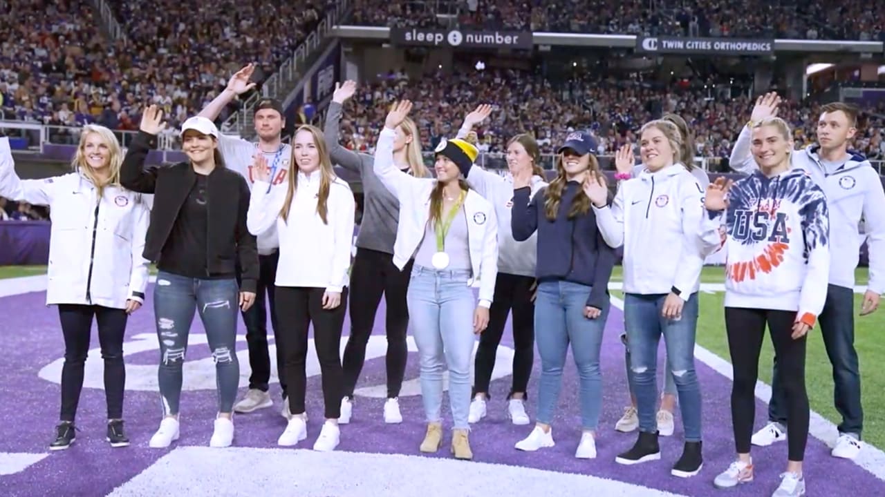 Ahmad Rashad and Tommy Kramer Sound the Gjallarhorn and Lead Skol Chant  Prior to Vikings vs. Colts 