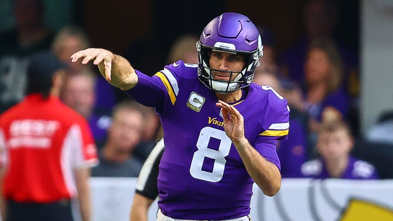 Cousins, Vikings pass by Packers