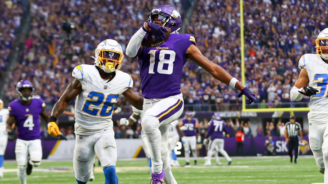 Defensive surprise highlights Vikings first depth chart for the 2023 season