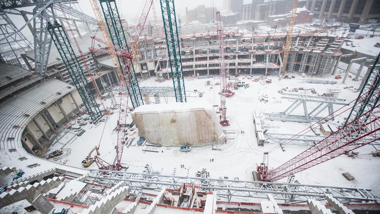 Stadium Photos: 3rd Queen's Post Truss Placement