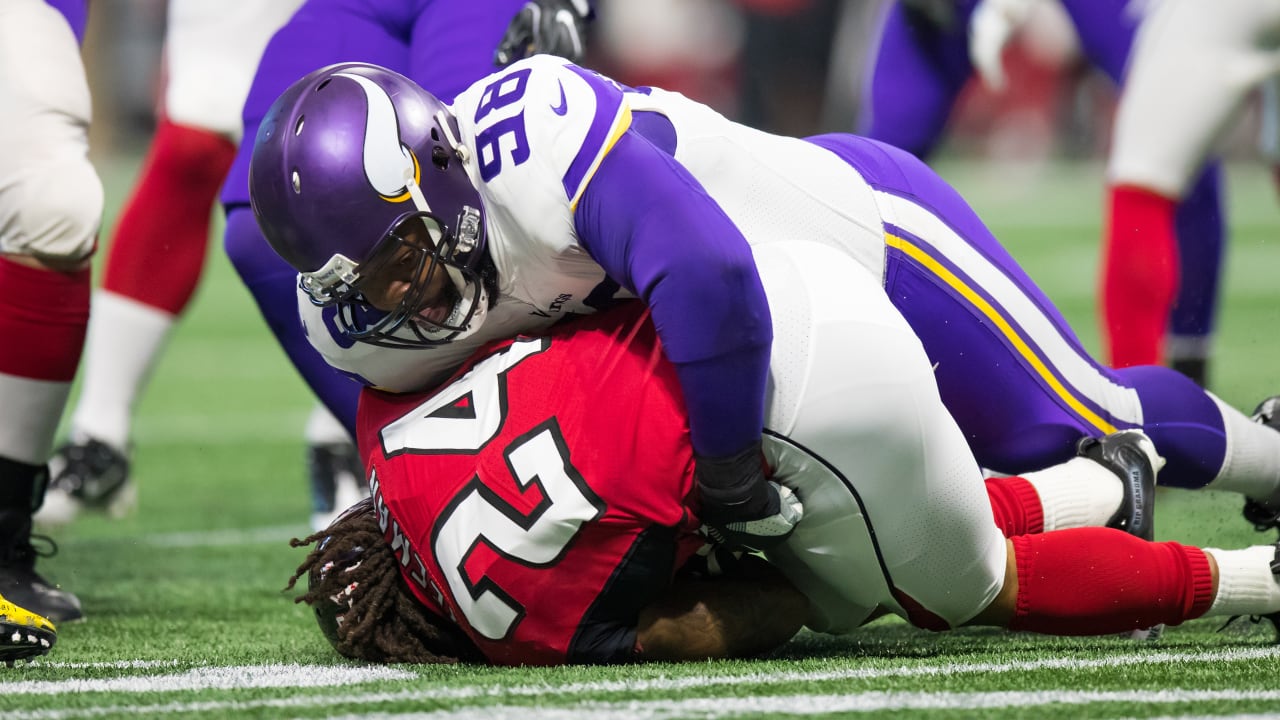 Falcons look sharp in all phases during rout of Vikings