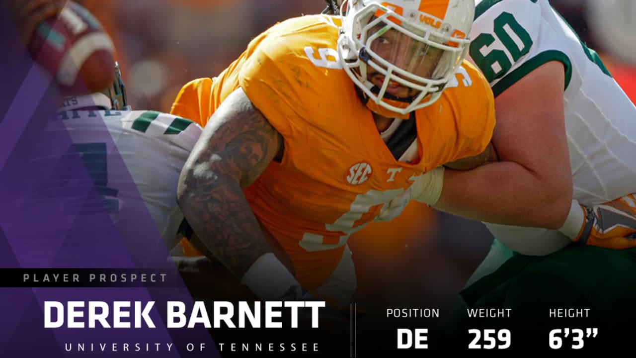 Derek Barnett named SEC defensive lineman of the week