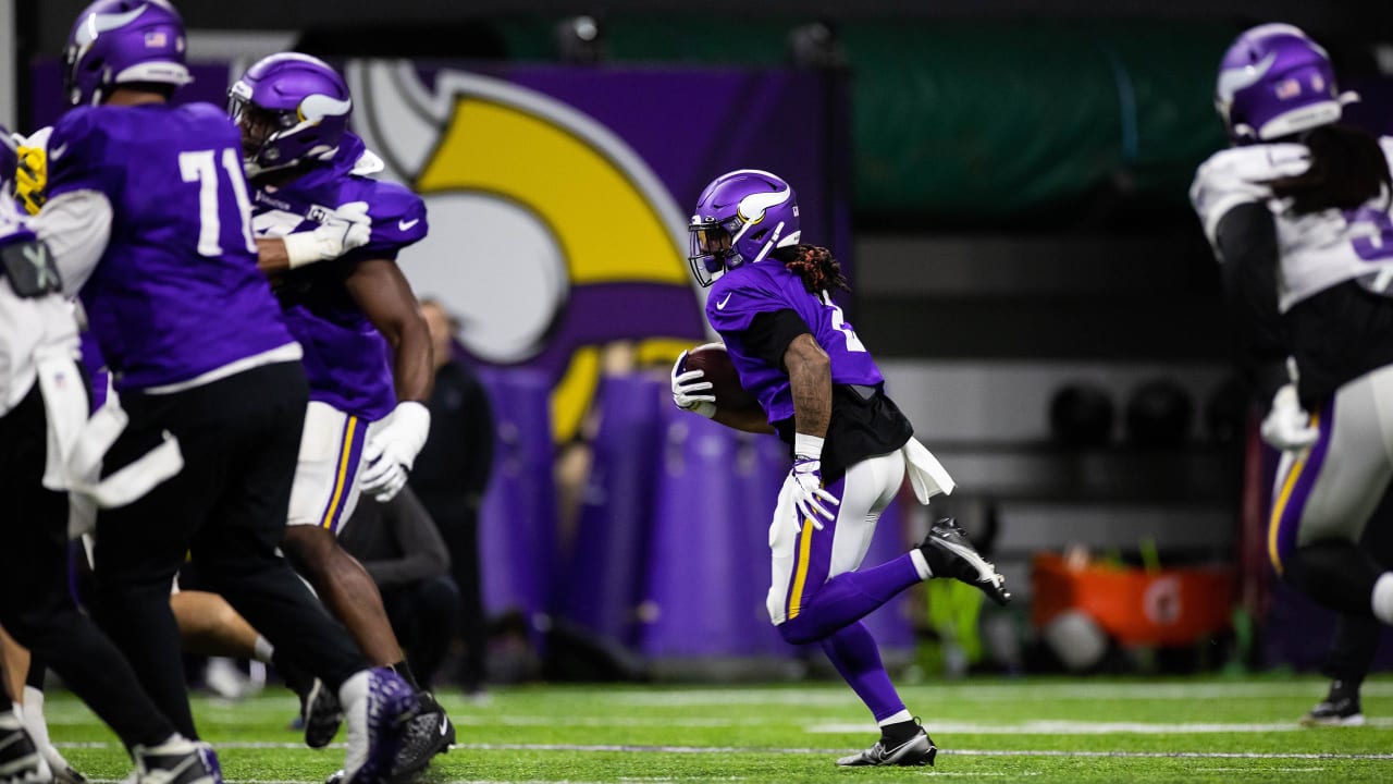 Minnesota Vikings beat New York Giants in Week 16 Christmas Eve