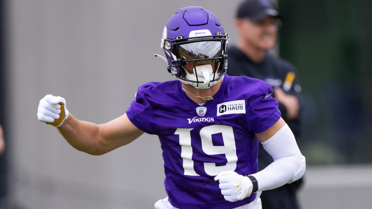 adam thielen fantasy 2022