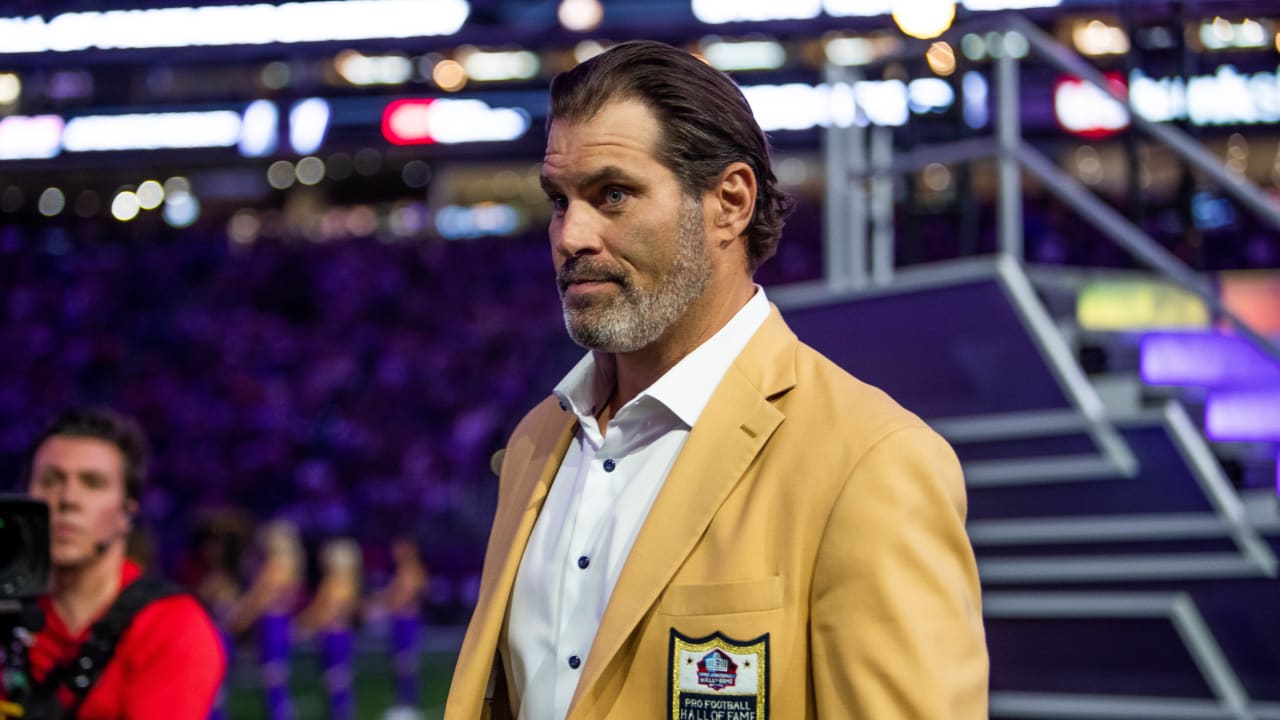 Happy Birthday Steve Hutchinson!