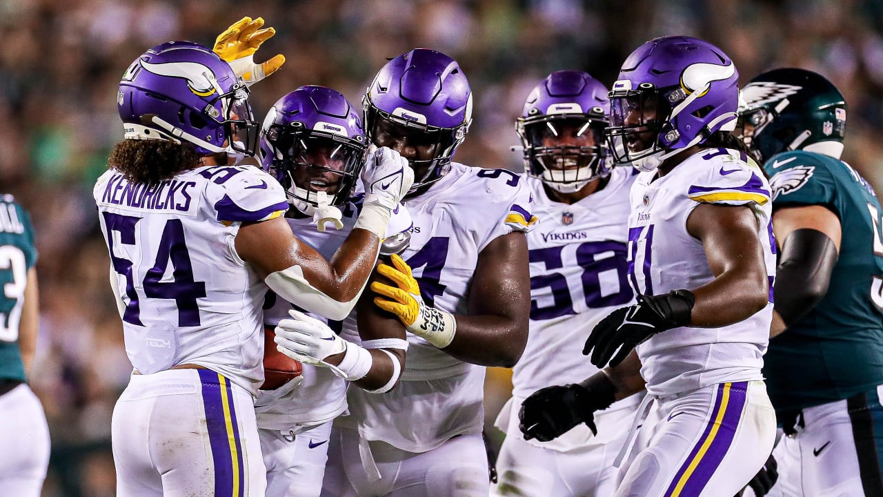 Vikings Can Now Fix OL Misery with Stroke of a Pen - Vikings Territory