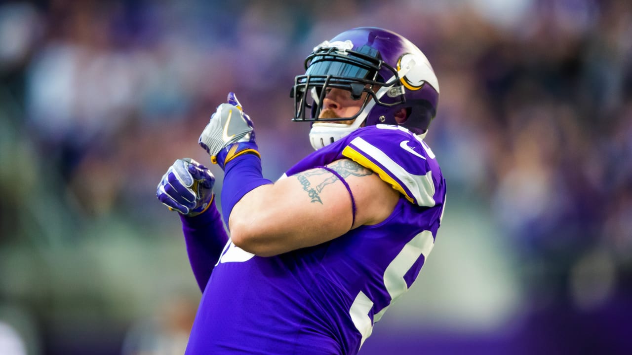 Vikings Release Brian Robison