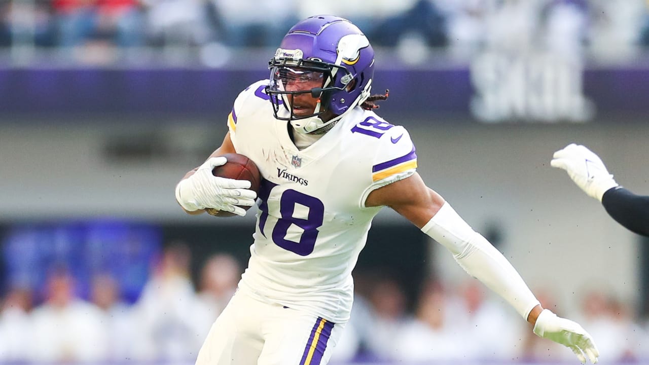 Justin Jefferson sets new Vikings single-season receiving yardage record -  Daily Norseman