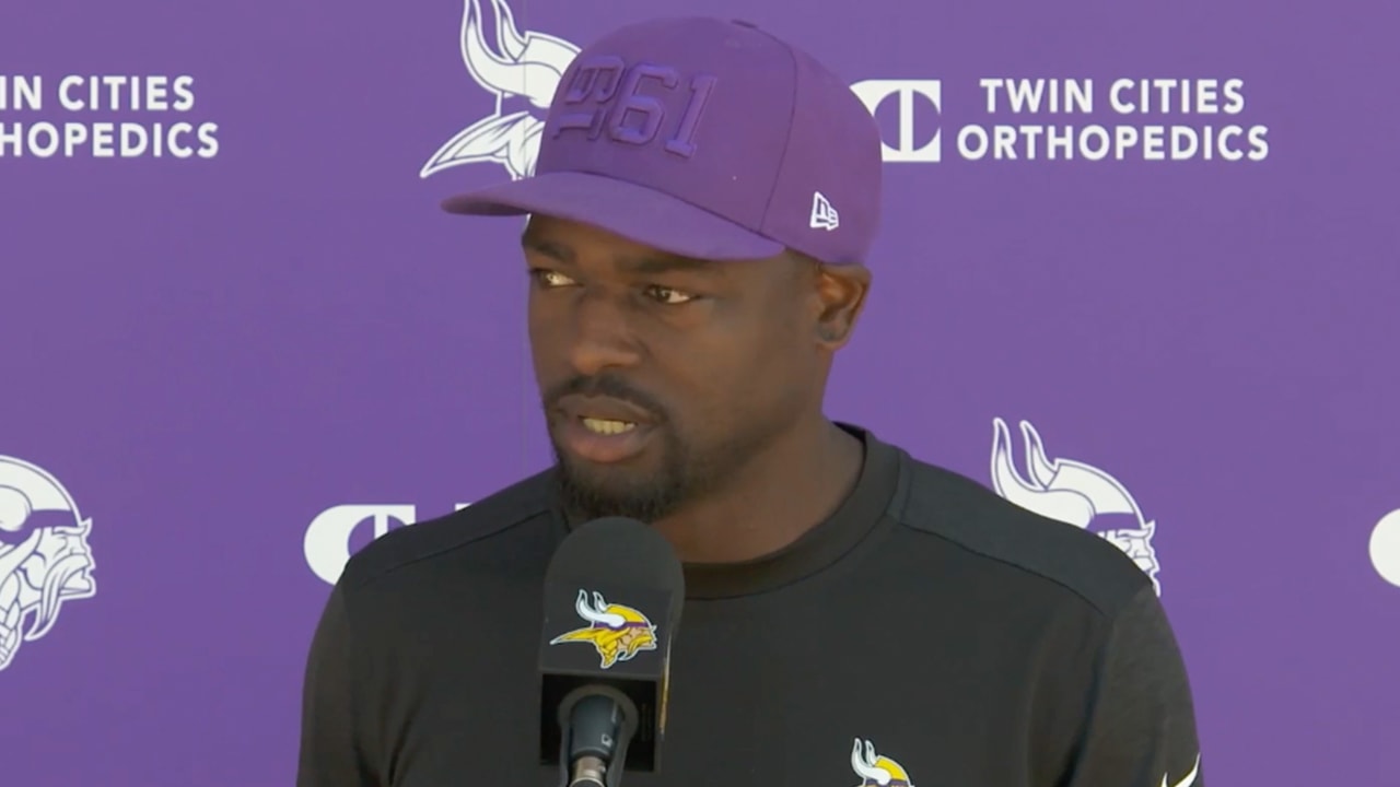 Daniels I'm Getting Goosebumps and Butterflies In My Stomach Thinking