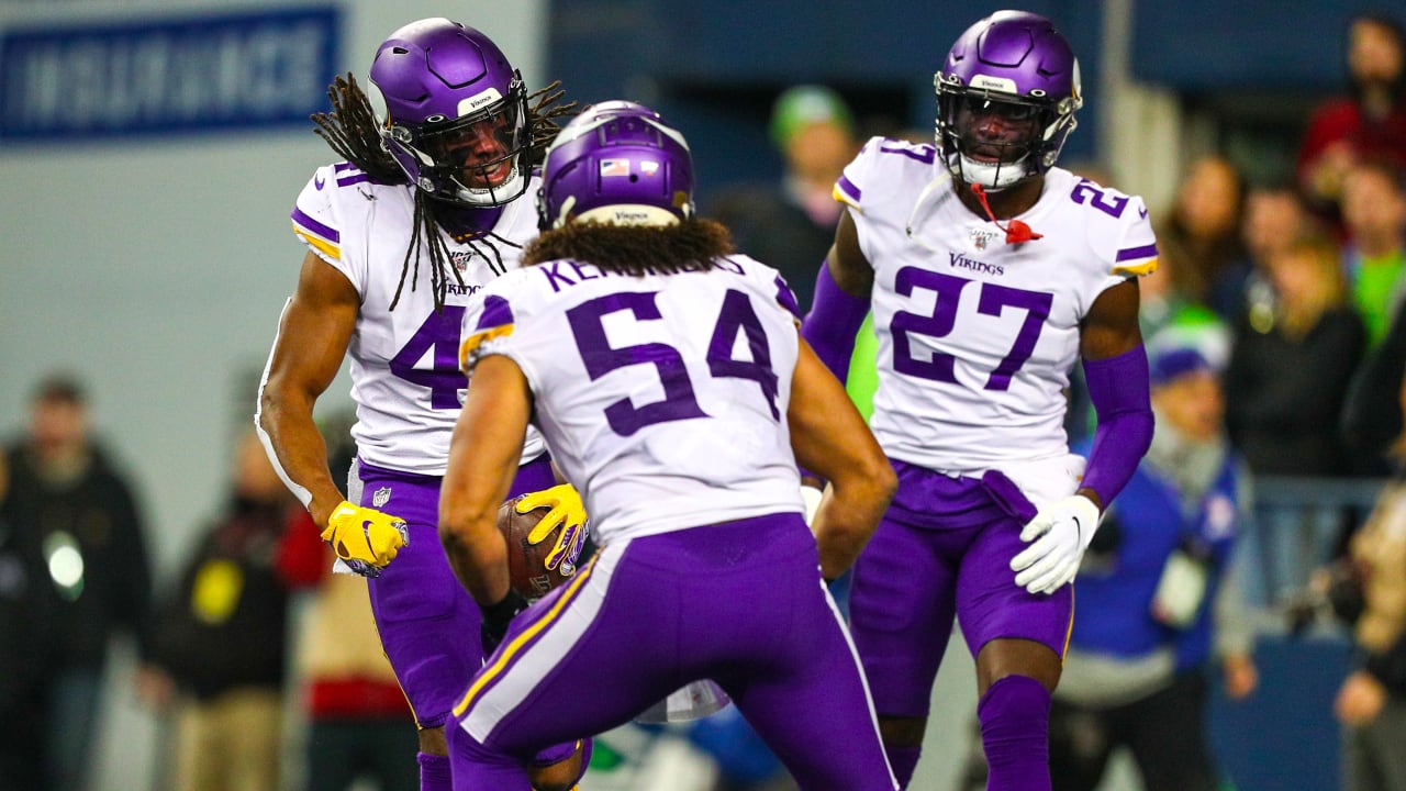 Vikings dig too deep of a hole, fall to Seahawks 37-30