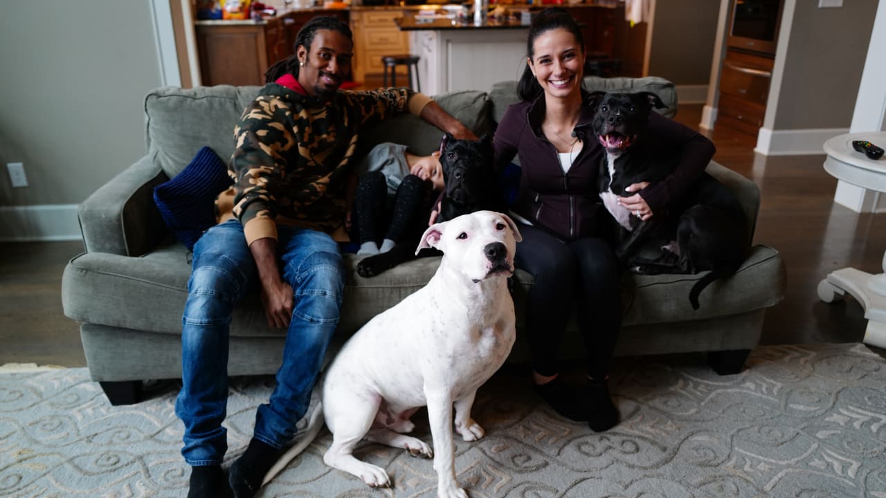 Purple Pups: Jordan & Ivana Hicks Share Hearts with 3 Dogs & Support Pet  Adoptions