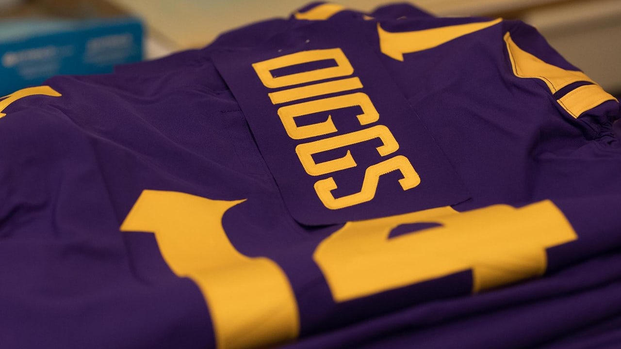 Behind The Scenes: Vikings Color Rush Uniforms