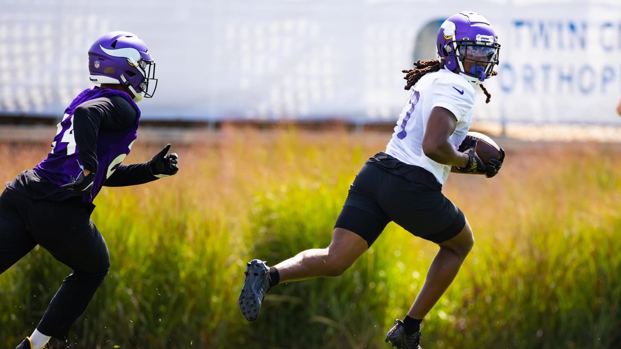 Young Vikings receiver K.J. Osborn emerges as playmaker on offense