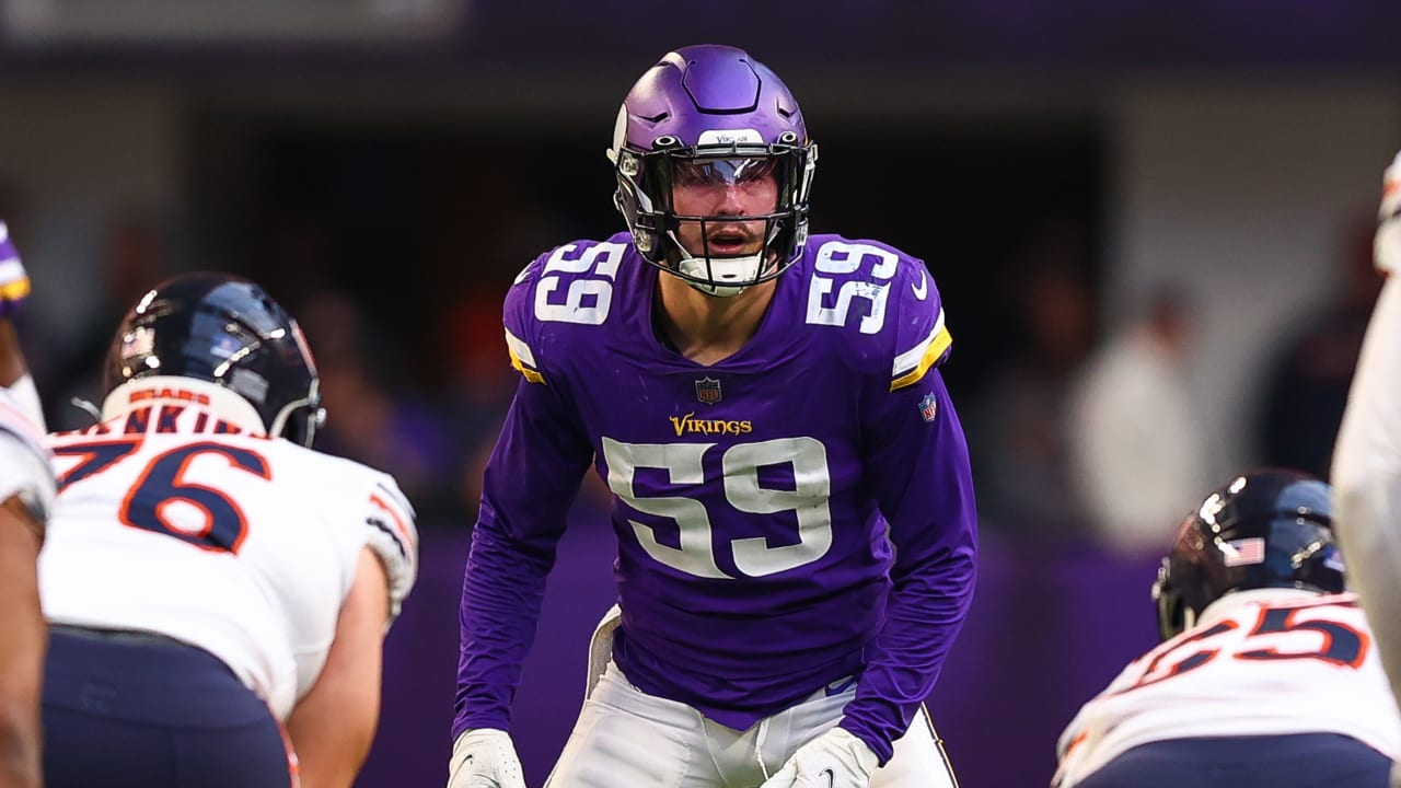 Vikings Add 4, Including 2021 LB Nick Vigil, to Practice Squad