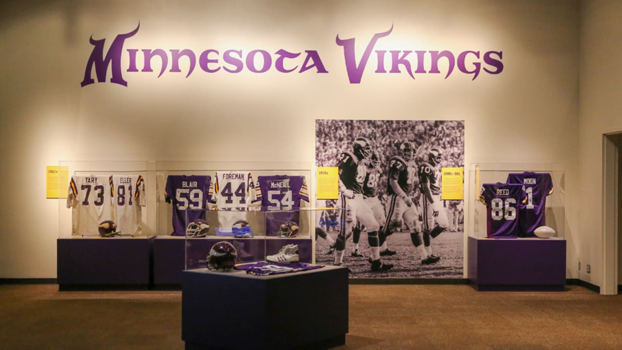 Minnesota Vikings Fan Museum Exhibit Design