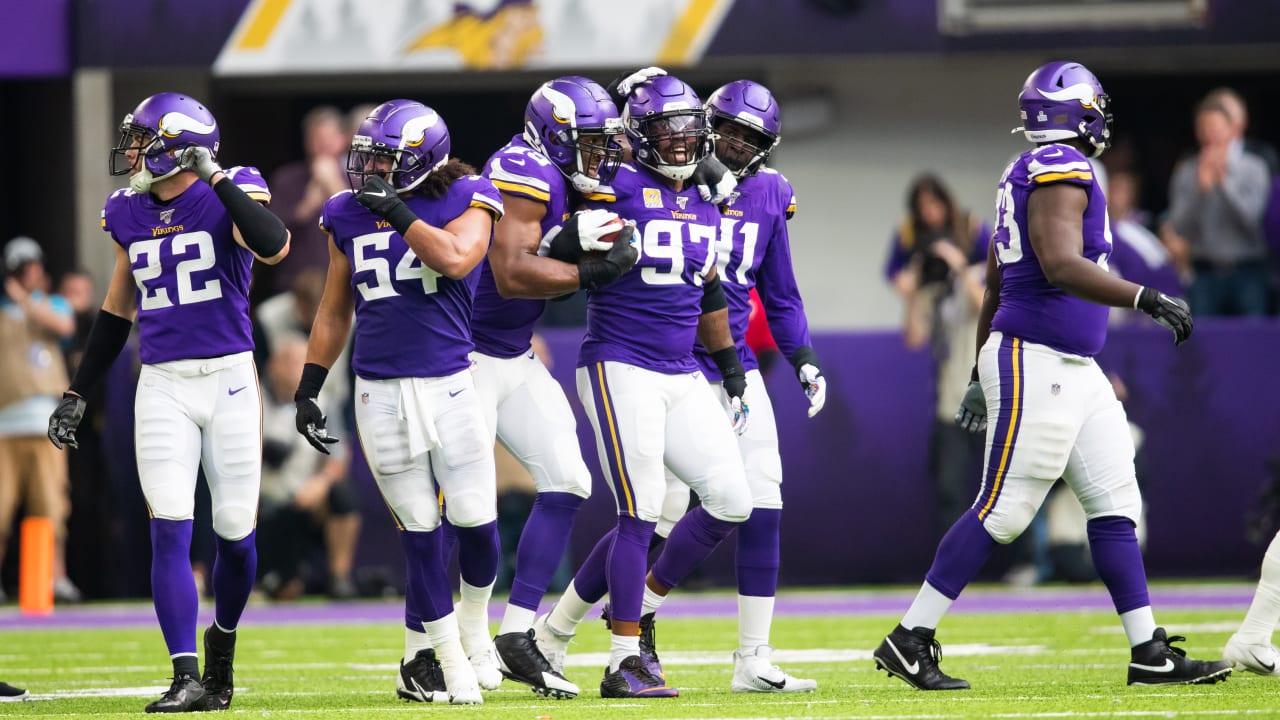 Lunchbreak Vikings Defense ‘stole The Show Against Eagles 5477