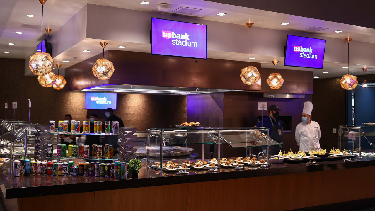 U.S. Bank Stadium Medtronic Club  Minnesota Vikings –