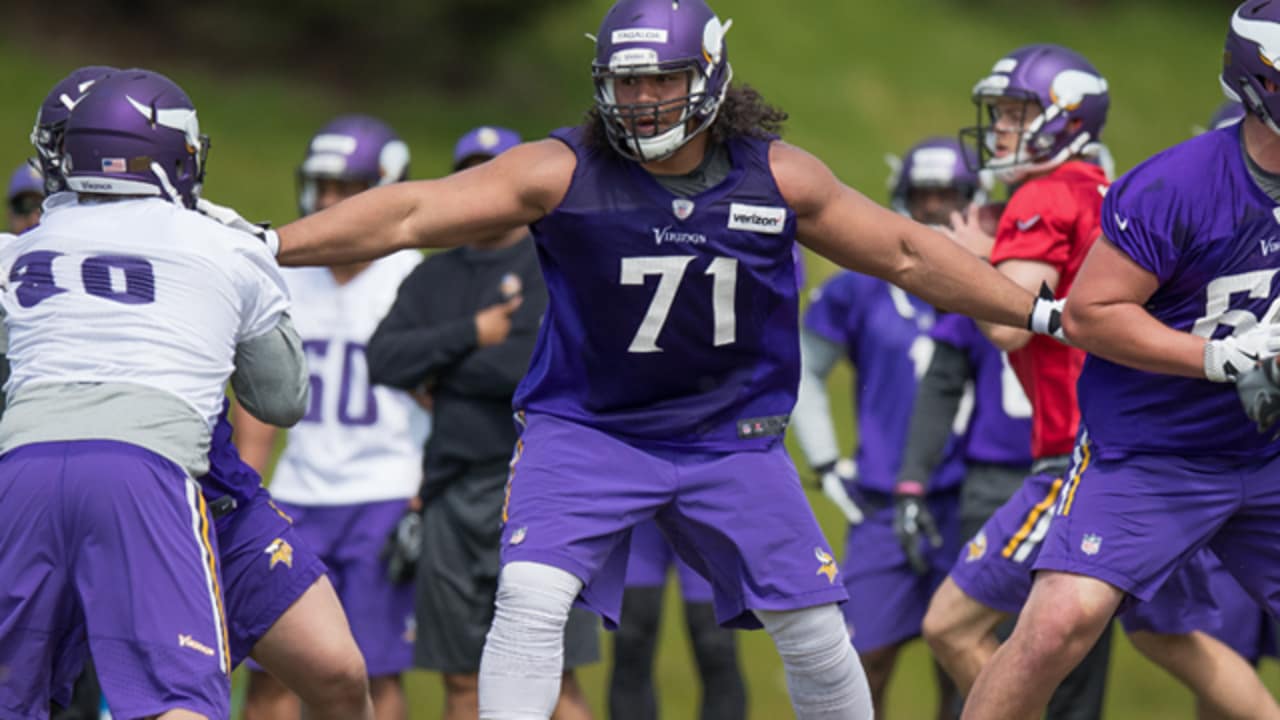 Vikings Sign Rookie Offensive Lineman