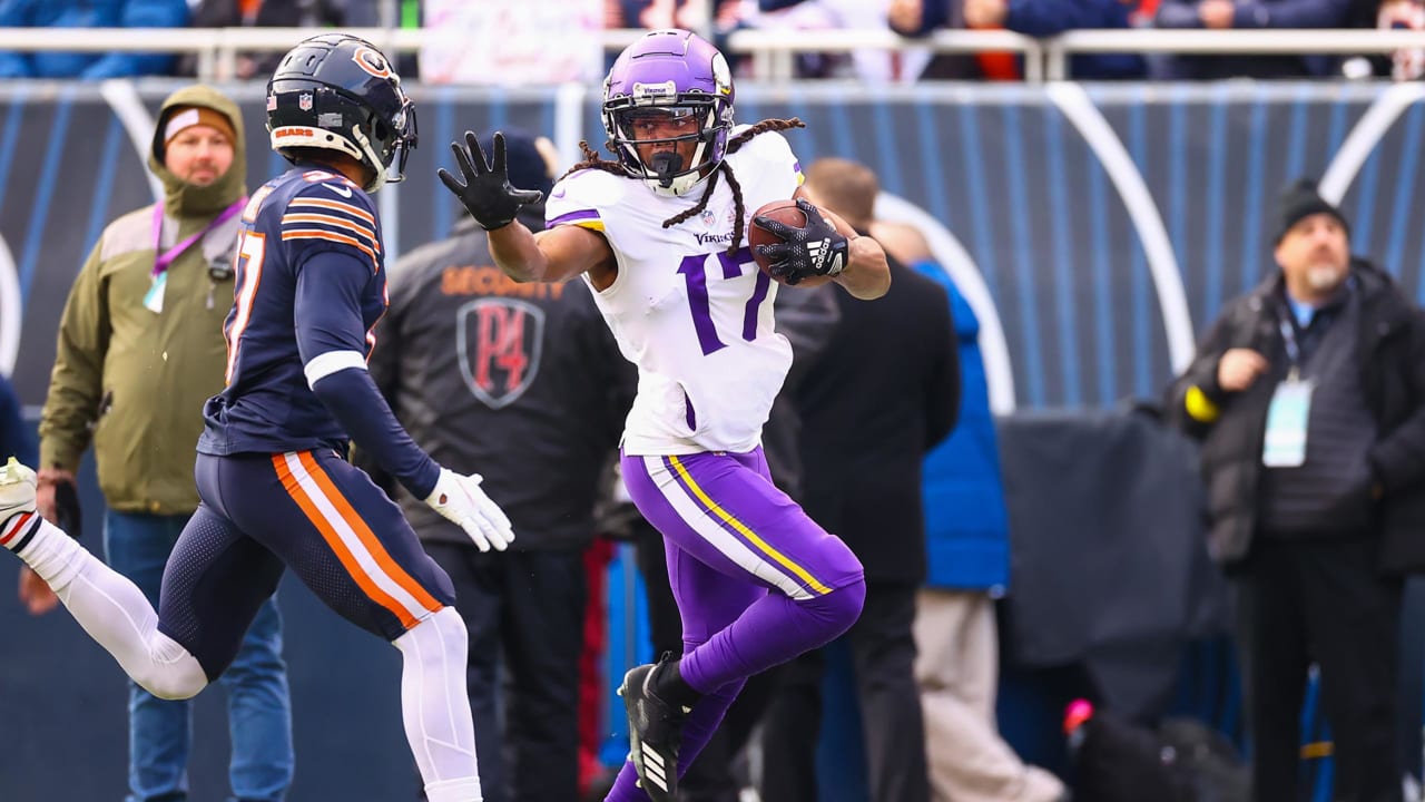 Takeaways from Vikings Victory at Bears; First Glance at Wild Card Weekend
