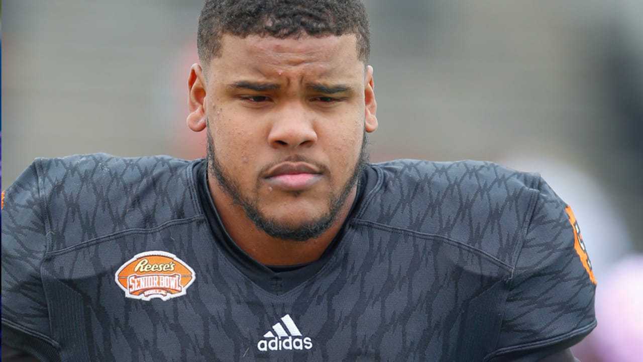 Lunchbreak Sports Illustrated Pinpoints Tackle as Vikings Biggest Need