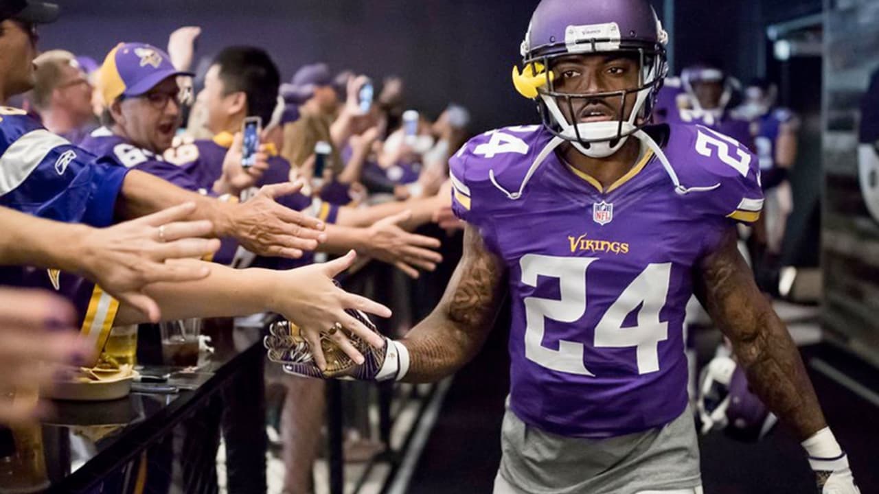 Vikings Focused on Football Amidst New Stadium Opener