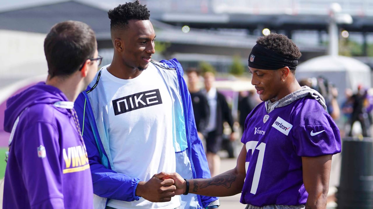 Minnesota Timberwolves draft pick Josh Okogie visits Vikings camp - Daily  Norseman