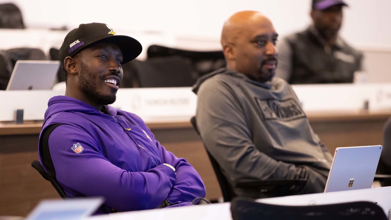 NFL on Instagram: “My superhero.” @vikings new GM Kwesi Adofo-Mensah  thanks his mom first and foremost. 