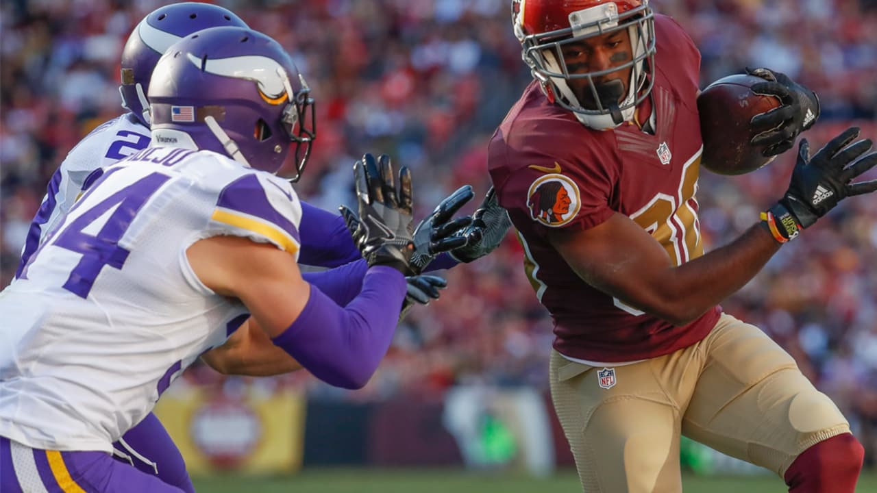 NOTEBOOK: Vikings Treating Sunday's Game as Divisional Matchup