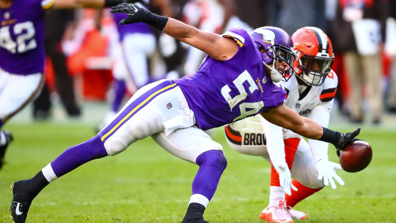 Rashad Officially Enters The Vikings Ring of Honor 