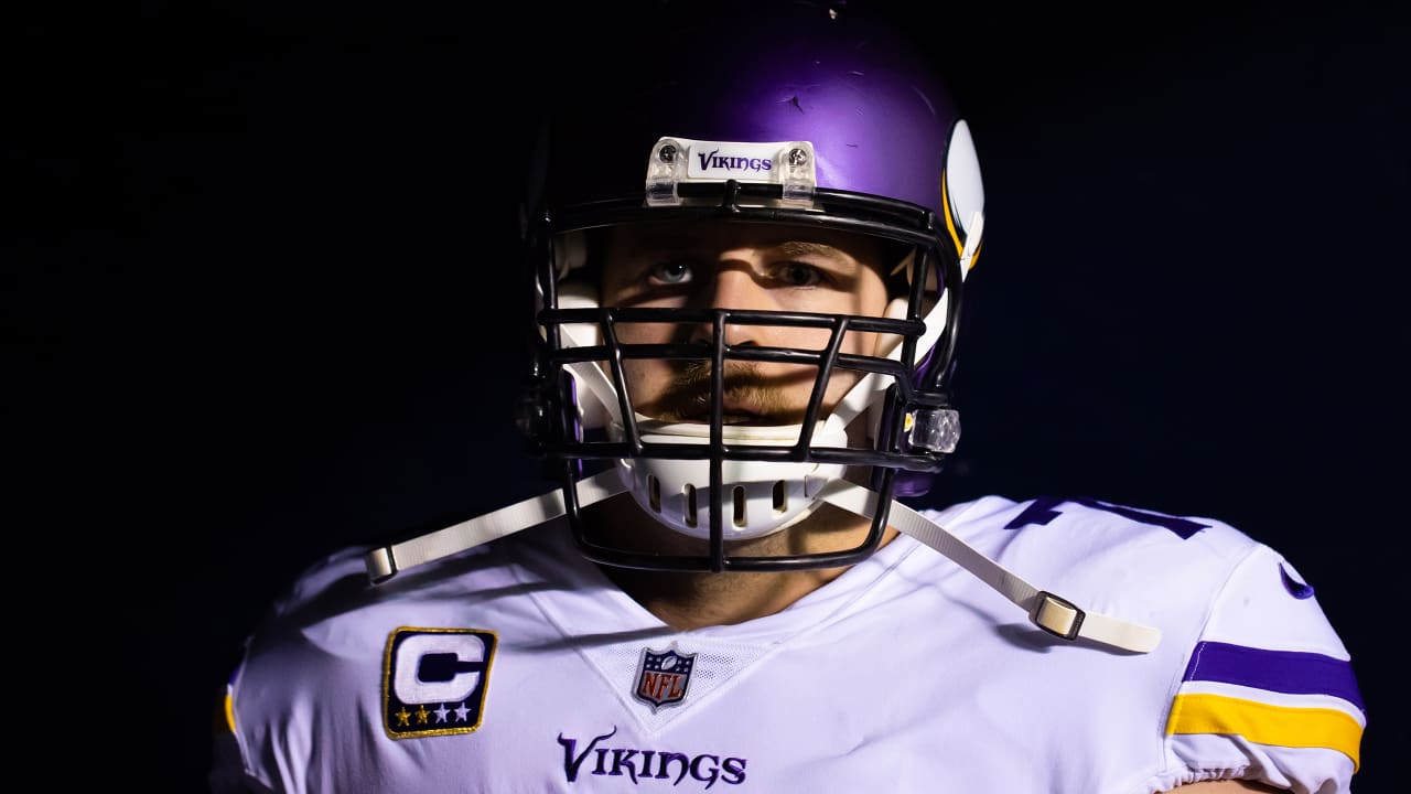 If Riley Reiff goes, what happens to the Vikings' offensive line