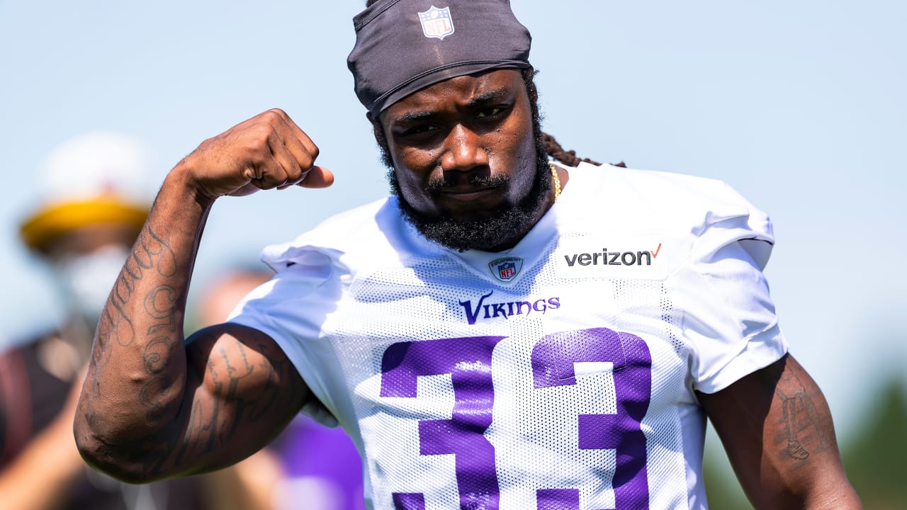 Dalvin Cook Signs Contract Extension