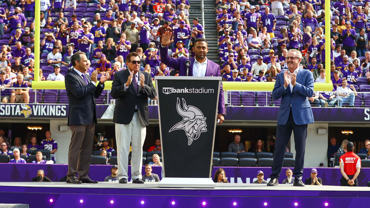 Jared Allen reflects on being named to Vikings Ring of Honor