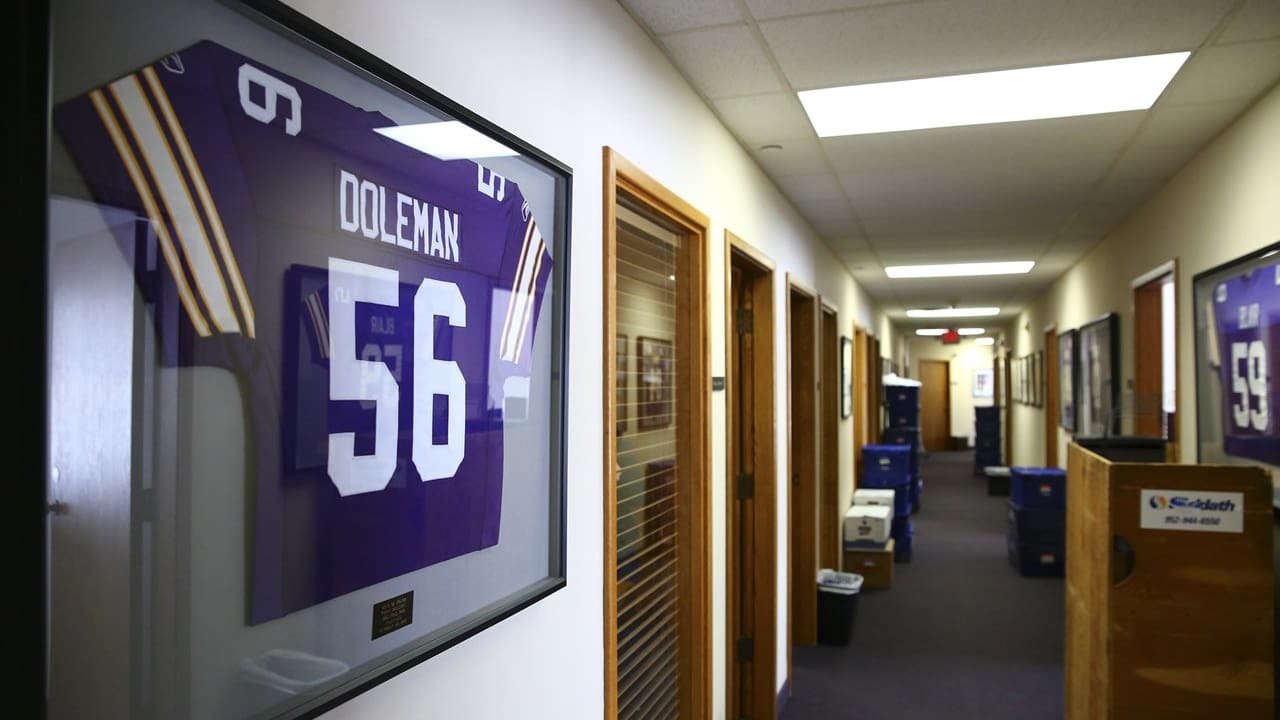 Vikings Say Goodbye To Winter Park, Prepare To Move To Eagan - CBS