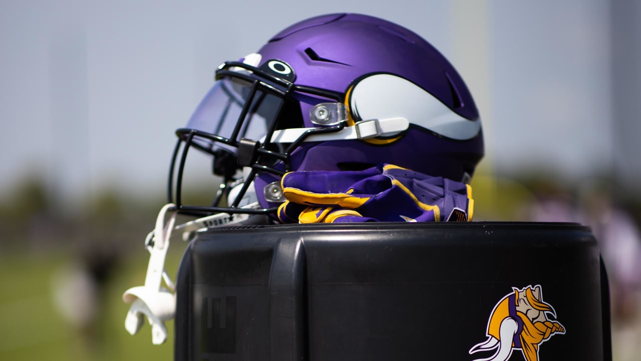 vikings new helmet 2022